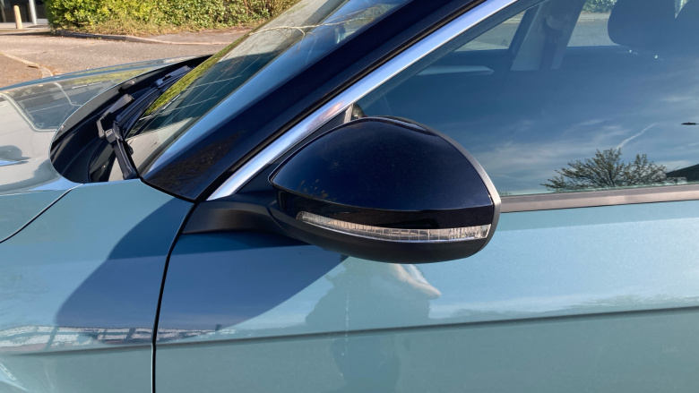 Volkswagen T-Roc 1.5 TSI Life 5dr Petrol Hatchback